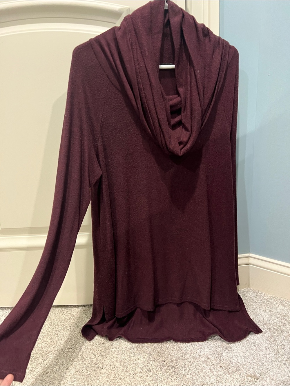 Gibson Women's Cowl Neck Long Sleeve Sweater - Burgundy